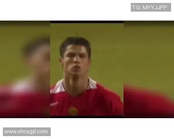 现役足球明星齐聚一堂打造梦幻球队展现巅峰竞技魅力